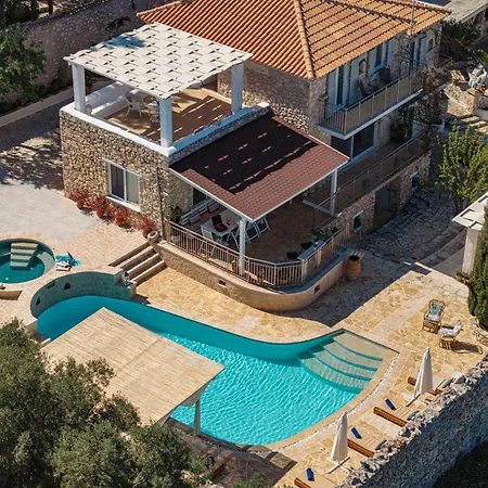 Villa Louiza - Luxury Stone