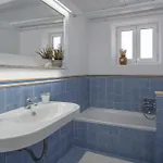 Louiza - Luxury Stone *