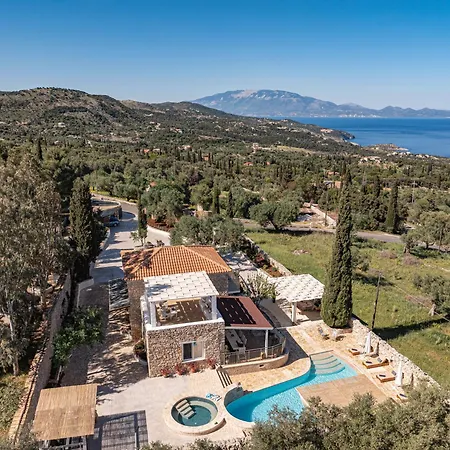 Louiza - Luxury Stone Villa *