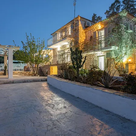 Louiza - Luxury Stone Villa *