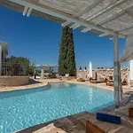 Louiza - Luxury Stone *