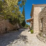 Louiza - Luxury Stone Volimes