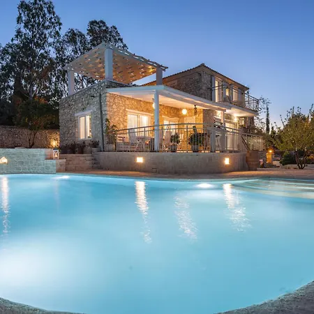 Louiza - Luxury Stone