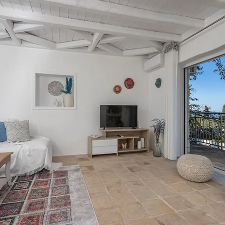 Louiza - Luxury Stone Volímai