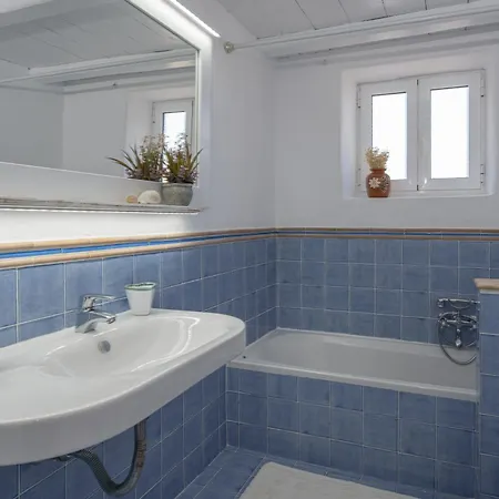 Louiza - Luxury Stone *