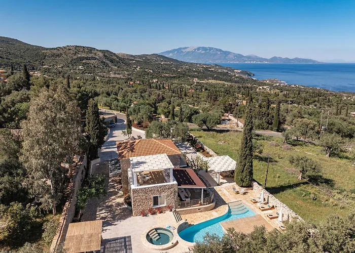 Louiza - Luxury Stone Villa *